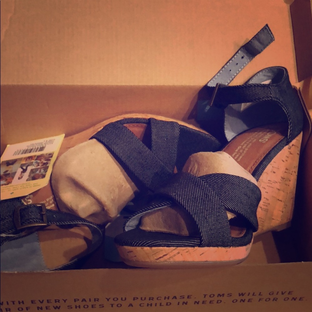 Toms Denim Wedges